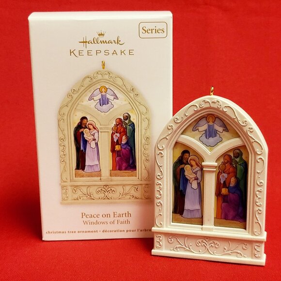 Hallmark Christmas Ornament Peace on Earth Windows of Faith 2012 - Picture 1 of 12